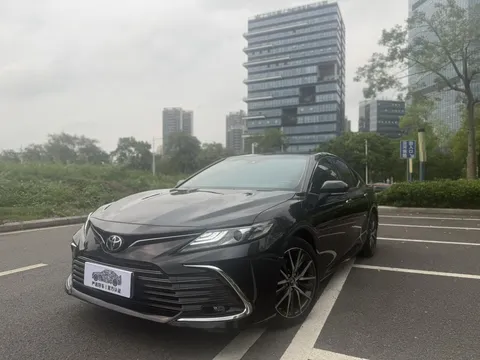2021 Toyota Camry 2.5G Luxury