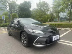 2021 Toyota Camry 2.5G Luxury, чёрный — фото 3