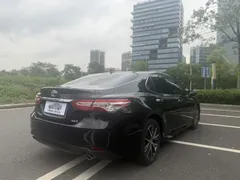 2021 Toyota Camry 2.5G Luxury, чёрный — фото 8