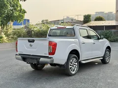 2021 Nissan Navara 2.5L AT 4WD Premium QR25, белый — фото 6