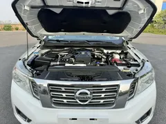 2021 Nissan Navara 2.5L AT 4WD Premium QR25, белый — фото 9