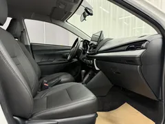 2022 Toyota Yaris L Zhixuan 1.5L CVT Leading Plus, белый — фото 5