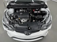 2022 Toyota Yaris L Zhixuan 1.5L CVT Leading Plus, белый — фото 17