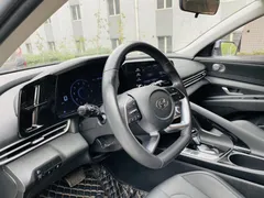 2021 Hyundai Elantra 1.5L CVT GLX Elite, синий — фото 12