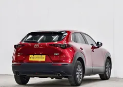 2021 Mazda CX-30 2.0L AT, красный — фото 4