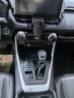 2022 Toyota RAV4 2.0L CVT 4WD Fashion, белый — фото 9
