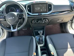 2021 Kia Yipao 1.4L AT, белый — фото 10