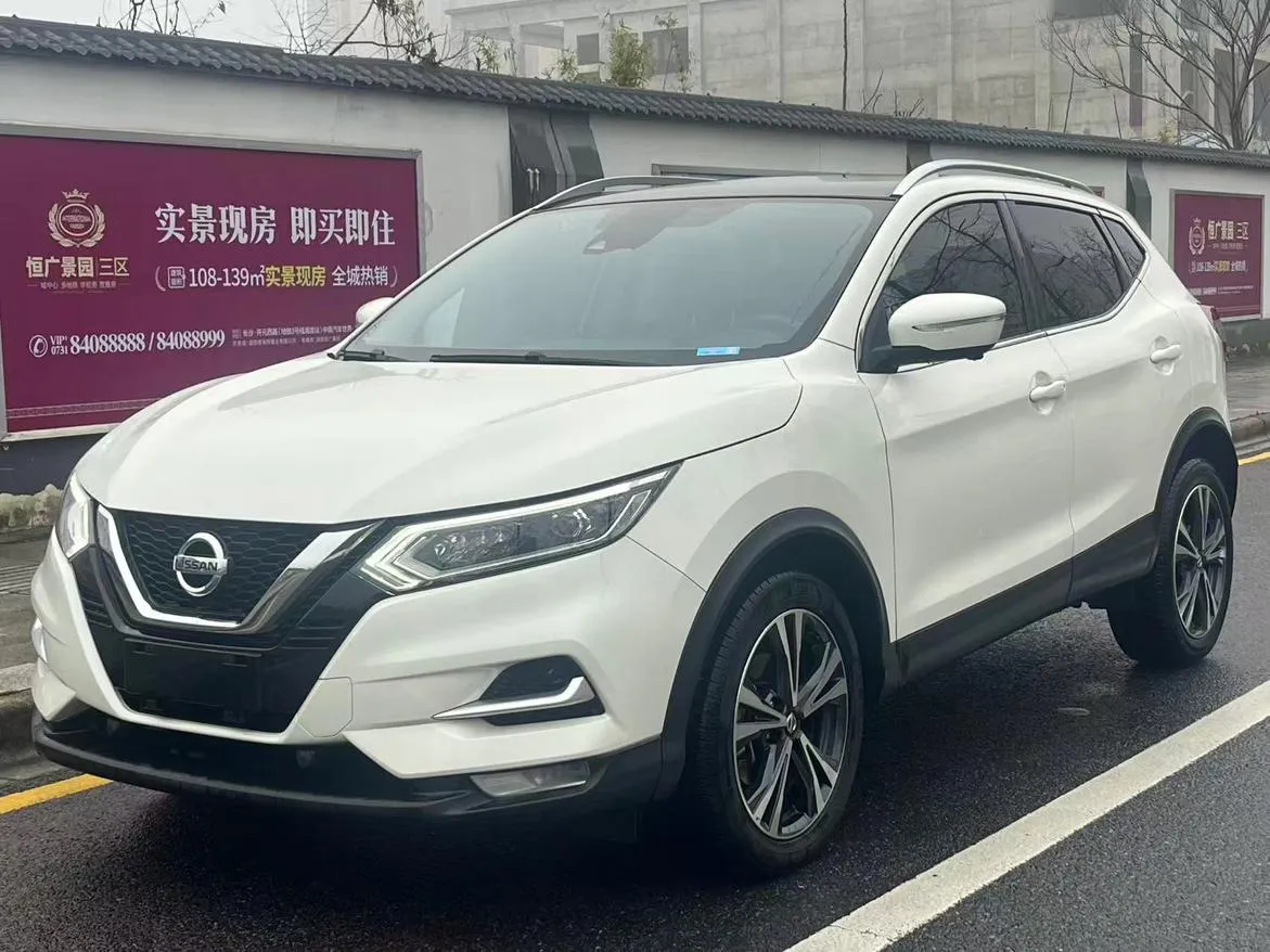 2022 Nissan Qashqai 2.0L XV Prem Luxury
