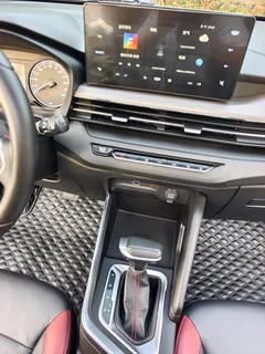 2021 Geely Vision X3 1.5L CVT Premium, белый — фото 18
