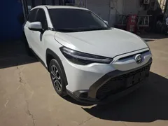 2022 Toyota Frontlander 2.0L CVT Elite, белый — фото 2