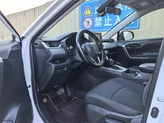 2022 Toyota RAV4 2.0L CVT 2WD Urban, белый — фото 7