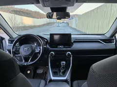 2022 Toyota RAV4 2.0L CVT 2WD Urban, белый — фото 8