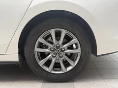 2021 Mazda Mazda3 2.0L AT, белый — фото 8