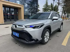 2022 Toyota Frontlander 2.0L CVT Leading — фото 1