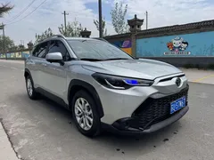 2022 Toyota Frontlander 2.0L CVT Leading — фото 3