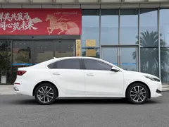 2021 Kia Cerato 1.5L CVT Refresh, белый — фото 6