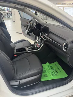 2021 Kia Cerato 1.5L CVT Refresh, белый — фото 13
