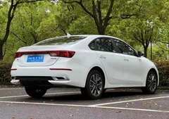 2021 Kia Cerato 1.5L IVT, белый — фото 5