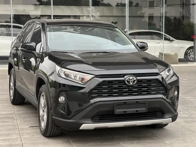 2022 Toyota RAV4 2.0L CVT 2WD Fashion Plus