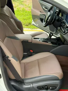 2022 Lexus ES 200 Excellence, белый — фото 5