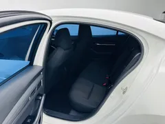 2022 Mazda Mazda3 2.0L AT, белый — фото 13
