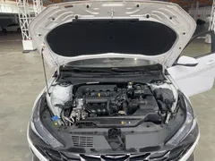 2022 Hyundai Elantra 1.5L CVT GLX Elite, белый — фото 12