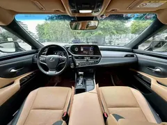 2021 Lexus ES 200 Excellence — фото 5