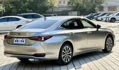 2021 Lexus ES 200 Excellence — фото 6