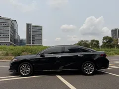 2021 Toyota Avalon 2.5L Luxury, чёрный — фото 6