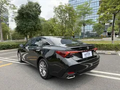 2021 Toyota Avalon 2.5L Luxury, чёрный — фото 10