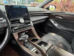 2021 Toyota Avalon 2.5L Luxury, чёрный — фото 12