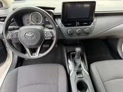2021 Toyota Corolla 1.5L CVT, белый — фото 5