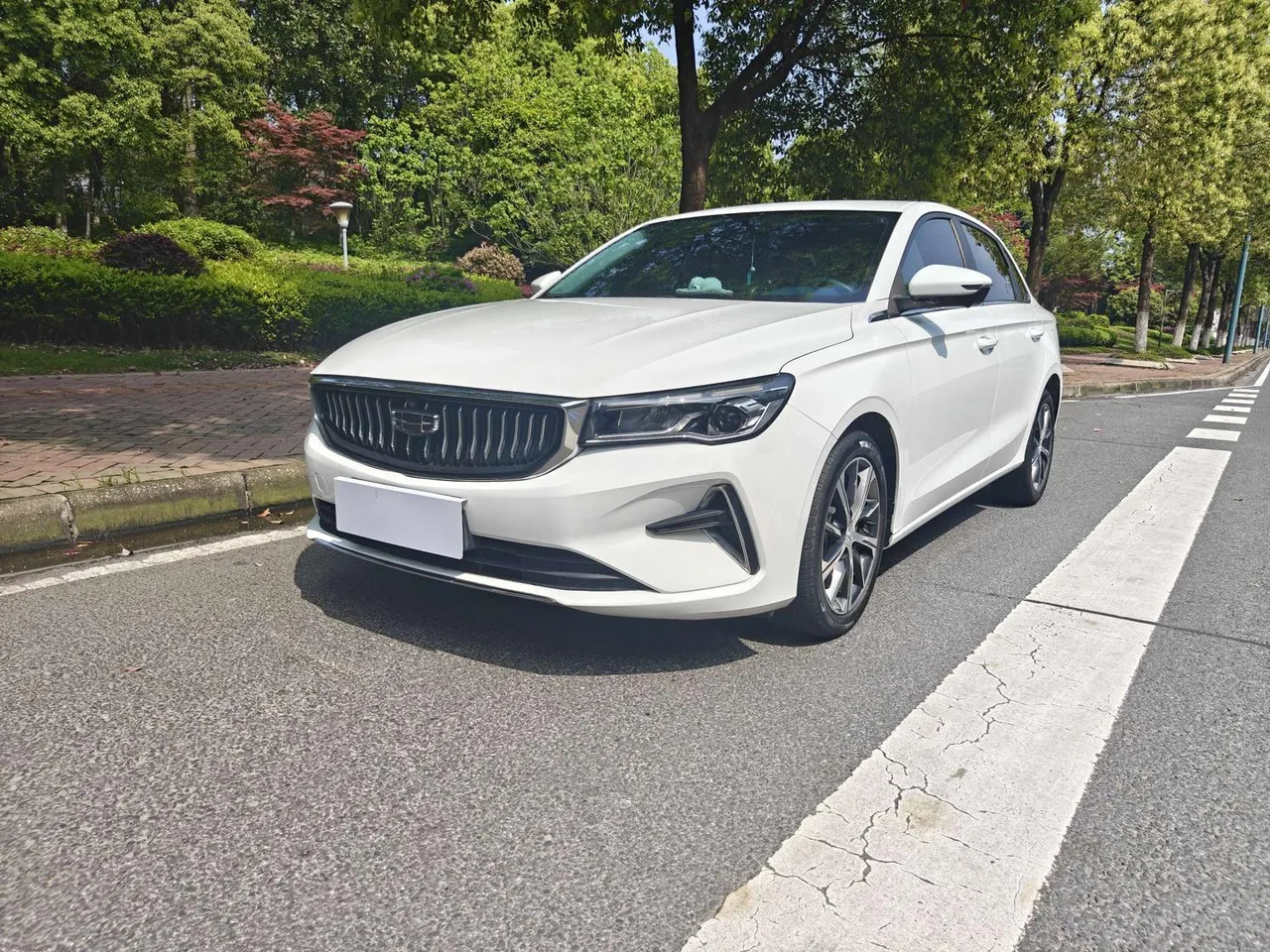 2022 Geely Emgrand 4th Gen 1.5L CVT Flagship