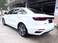 2023 Geely Emgrand 4th Gen 1.5L CVT Premium Champion, белый — фото 7