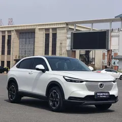 2023 Honda Vezel 1.5L CVT Tech, белый — фото 3