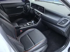 2023 Kia Seltos 1.5L IVT Premium, белый — фото 8