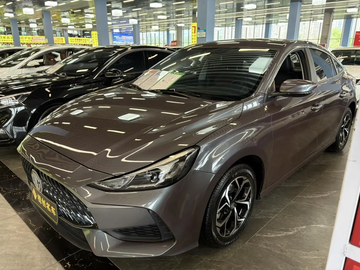 2023 MG MG5 180DVVT CVT Luxury