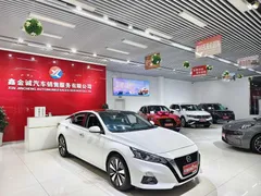 2021 Nissan Teana 2.0L XL Comfort, белый — фото 3