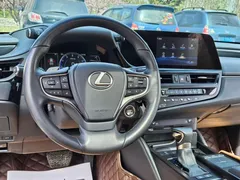 2021 Lexus ES 200 Excellence — фото 3