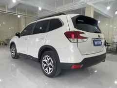 2022 Subaru Forester 2.0i AWD Luxury EyeSight, белый — фото 5