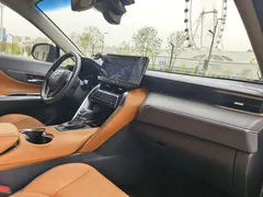 2022 Toyota Venza 2.0L CVT 2WD Premium, чёрный — фото 18