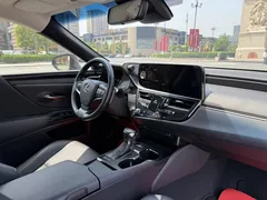2022 Lexus ES 200 Excellence, чёрный — фото 11