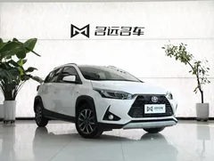 2022 Toyota Yaris L Zhixuan X 1.5L CVT Luxury Plus, белый — фото 3