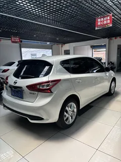 2021 Nissan Tiida 1.6L CVT, белый — фото 7