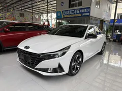 2021 Hyundai Elantra 1.5L CVT LUX Premium, белый — фото 1