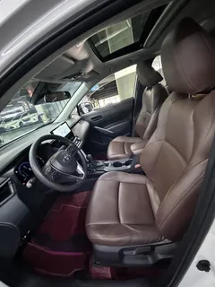 2023 Toyota Frontlander 2.0L CVT Leading, белый — фото 9