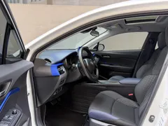 2023 Toyota C-HR 2.0L, белый — фото 7