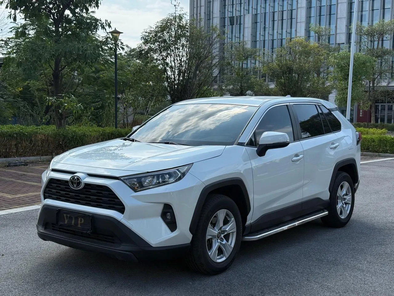 2023 Toyota RAV4 2.0L CVT 2WD