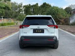 2023 Toyota RAV4 2.0L CVT 2WD, белый — фото 3