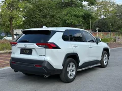 2023 Toyota RAV4 2.0L CVT 2WD, белый — фото 4